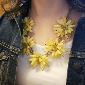Cute, Daisy, collar-style necklace